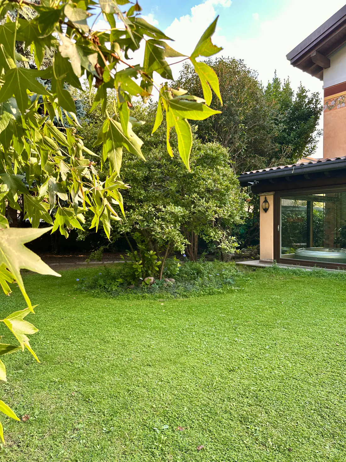 Giardino e struttura